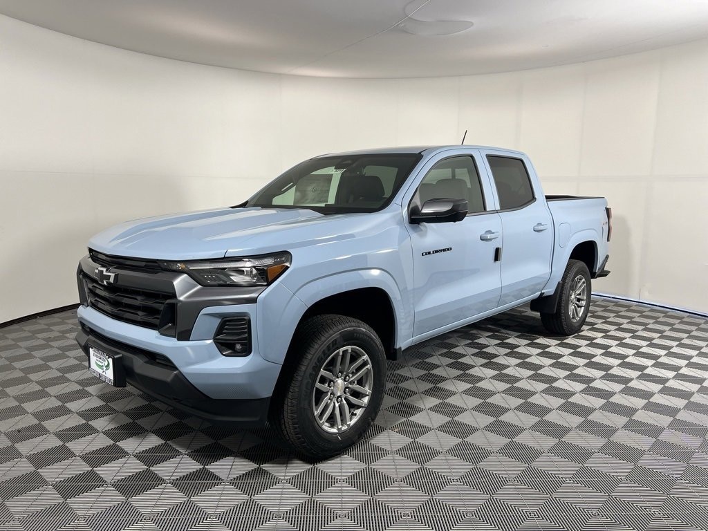 New 2025 Chevrolet Colorado WT/LT Truck