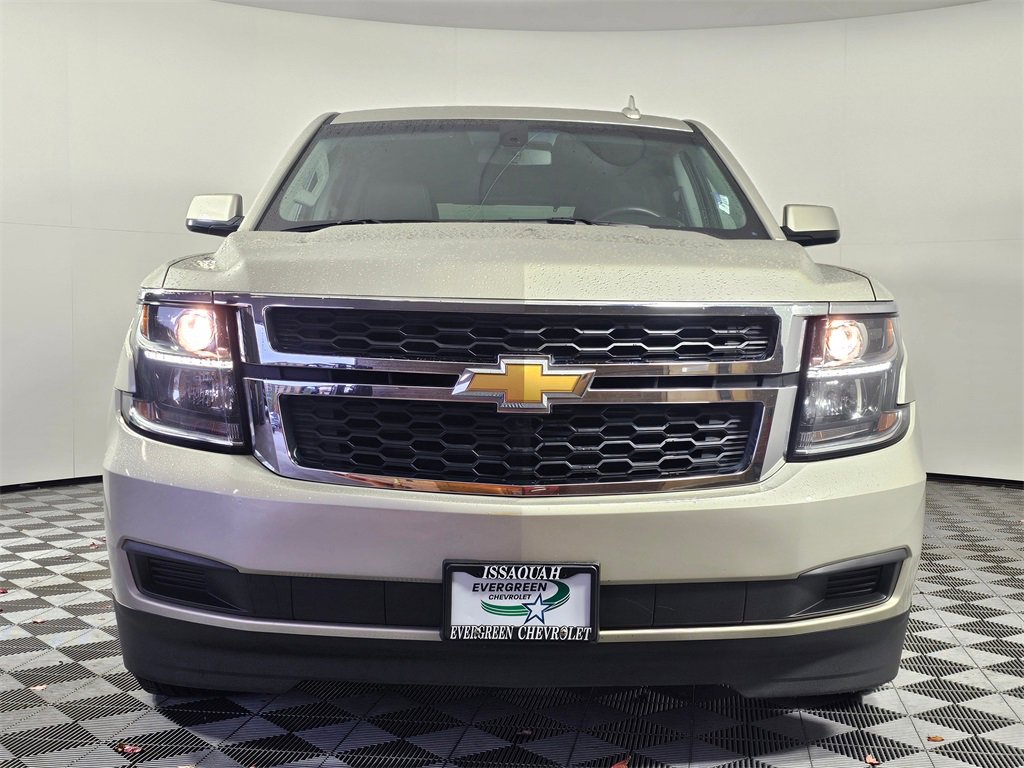 2017 Chevrolet Tahoe LS photo 2