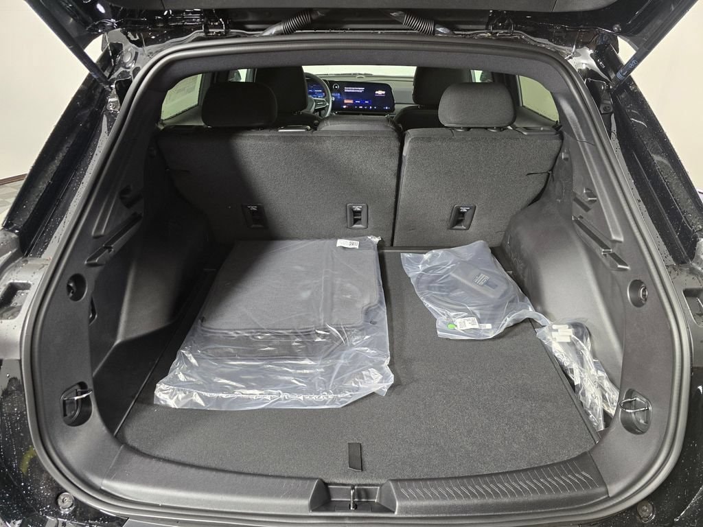 2026 Chevrolet Equinox EV 1LT - Photo 16