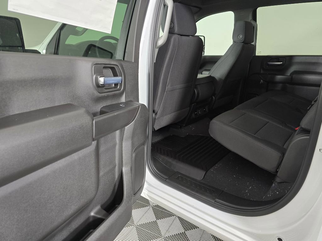 2026 Chevrolet Silverado 2500 HD Custom - Photo 17