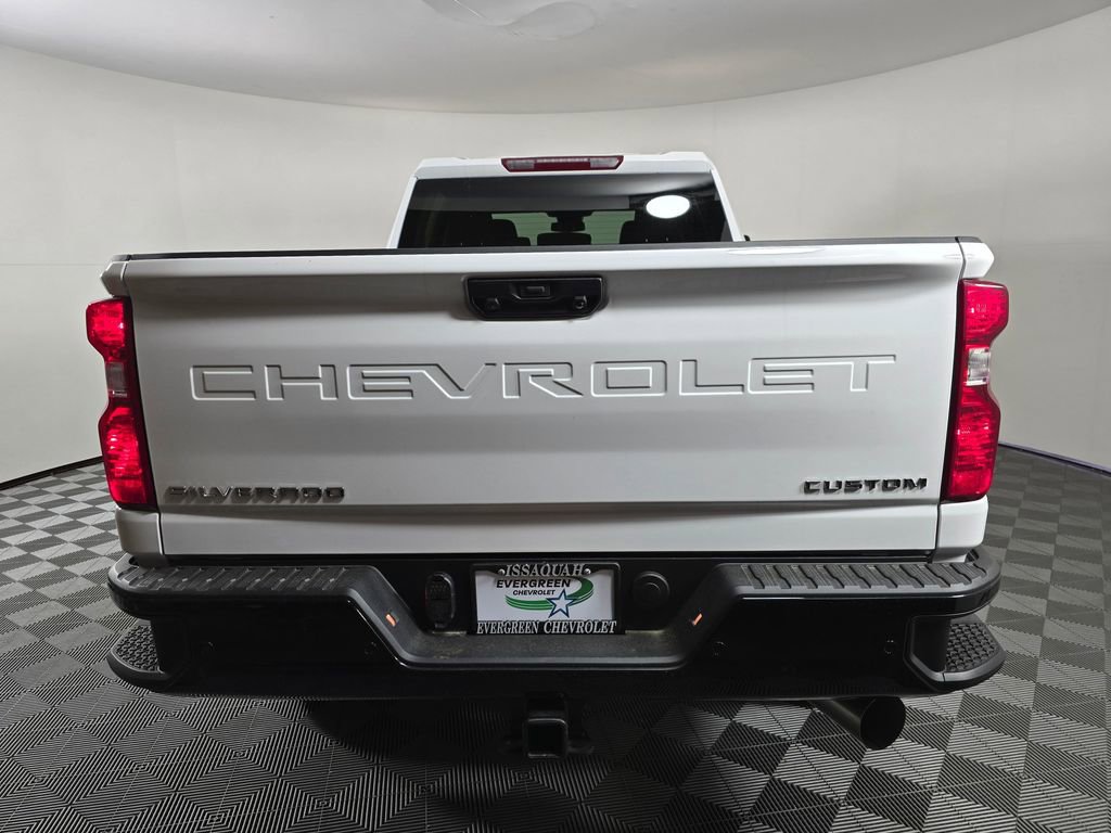 2026 Chevrolet Silverado 2500 HD Custom - Photo 6
