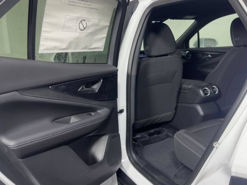 2025 Chevrolet Blazer EV LT - Photo 17