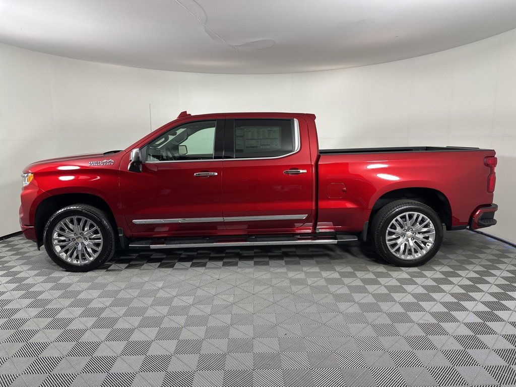 2025 Chevrolet Silverado 1500 High Country photo 4