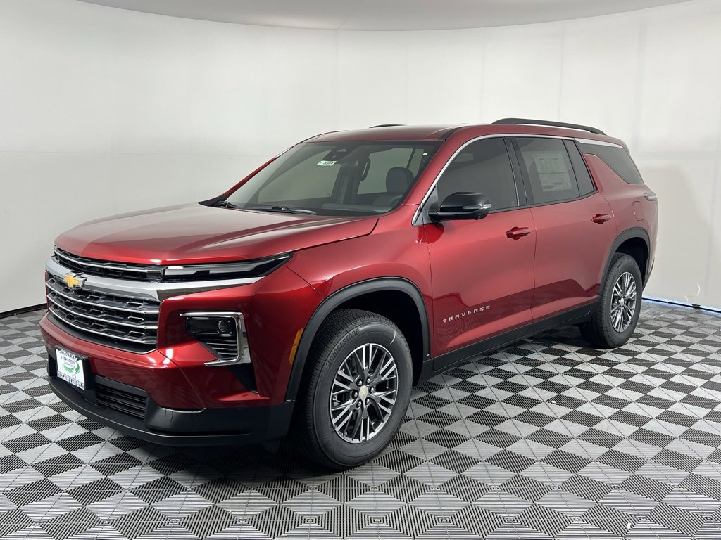 2025 Chevrolet Traverse photo 2
