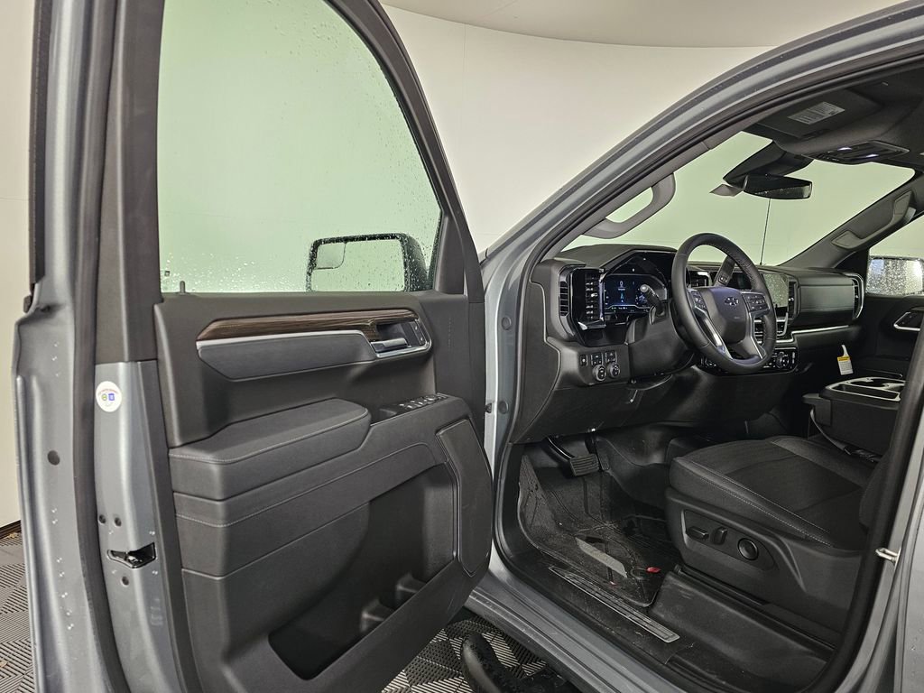 2025 Chevrolet Silverado 1500 RST - Photo 24