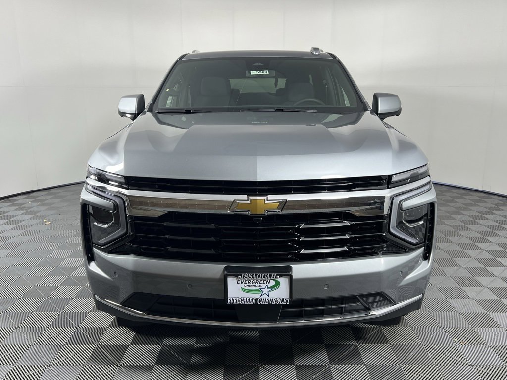 2025 Chevrolet Tahoe LS photo 2