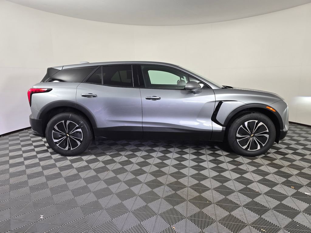 2025 Chevrolet Blazer EV LT - Photo 8