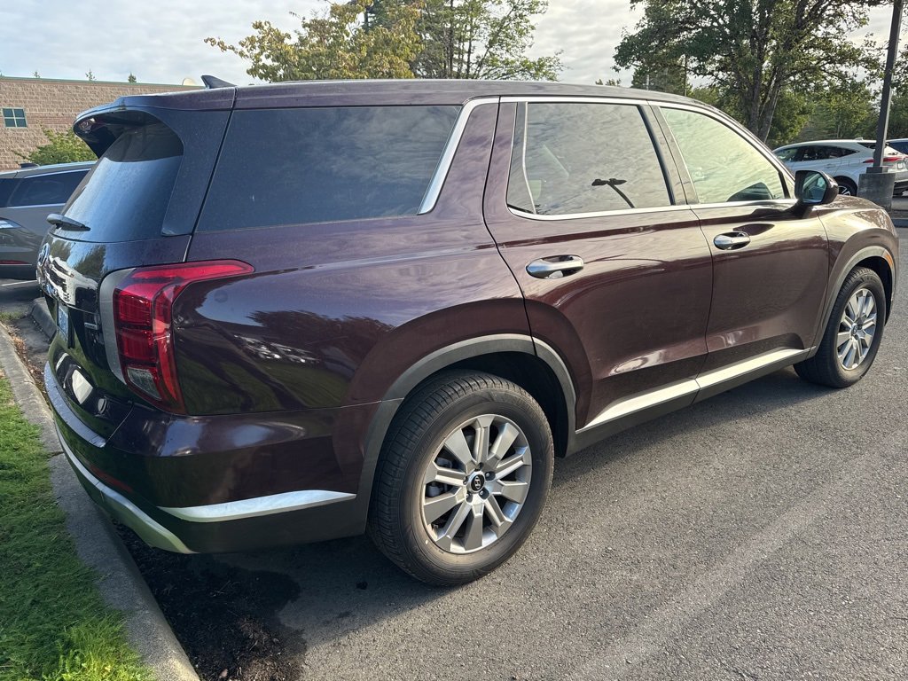 2023 Hyundai Palisade SE photo 2