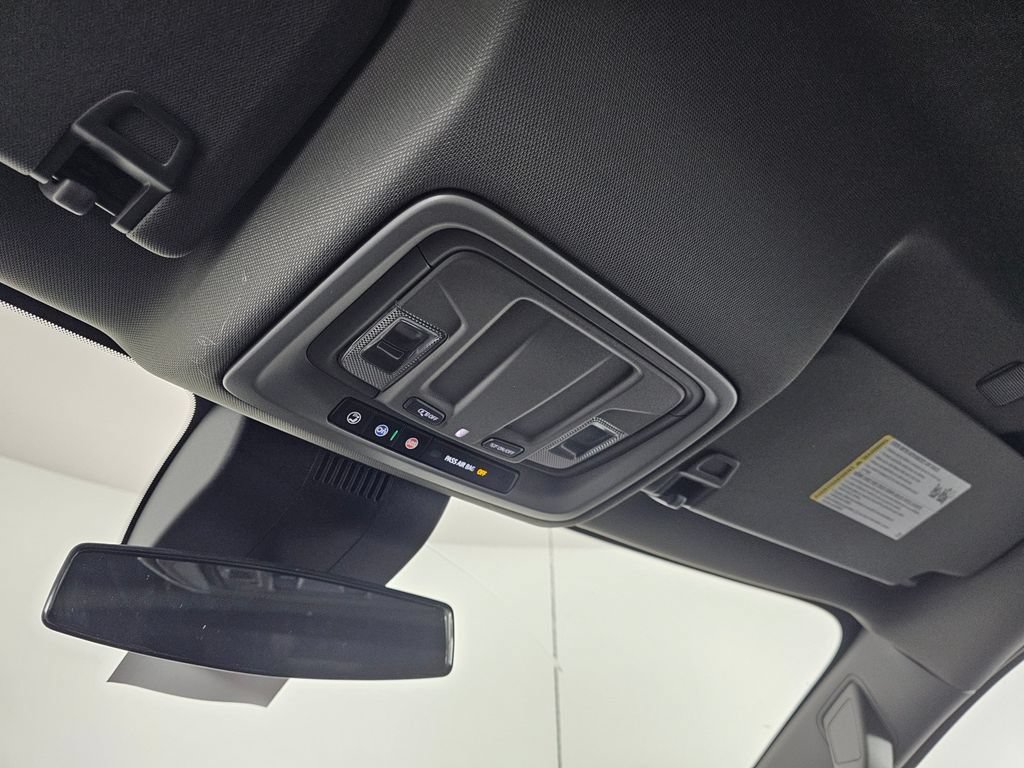 2025 Chevrolet Silverado 1500 RST - Photo 32