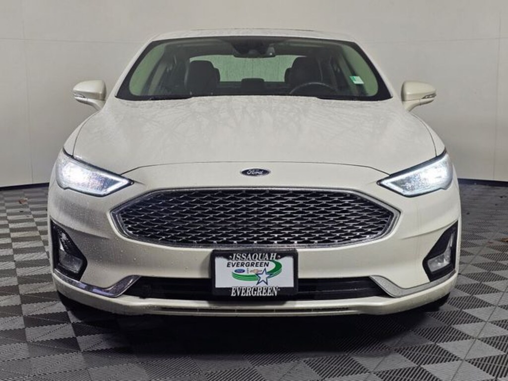Used 2019 Ford Fusion Hybrid Titanium Sedan