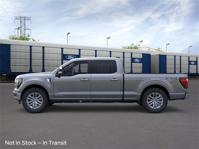 2025 Ford F-150 Lariat photo 2