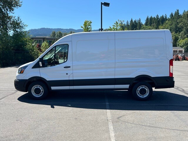 2025 Ford Transit photo 4