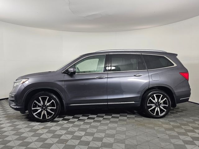 2021 Honda Pilot Touring photo 2