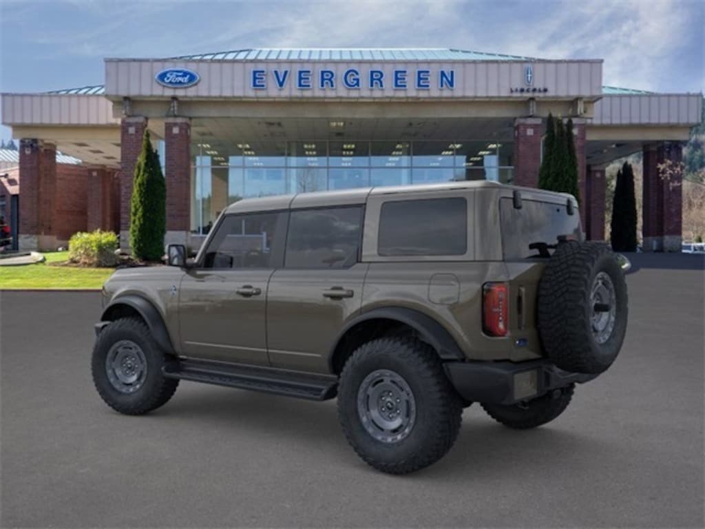 New 2025 Ford Bronco Outer Banks SUV