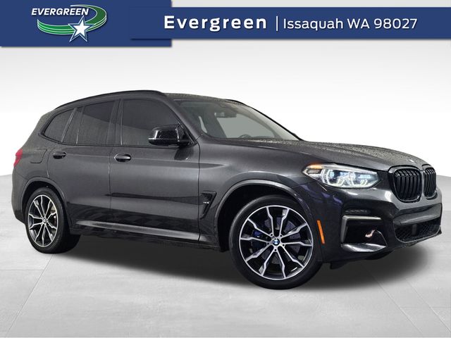 2021 BMW X3 40i's photo