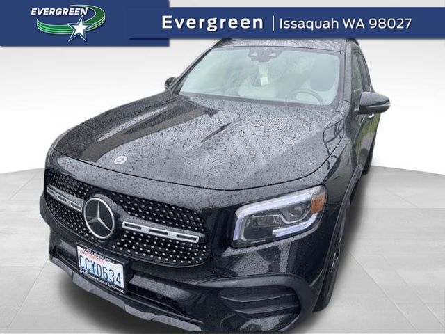 2022 Mercedes-Benz GLB Base's photo