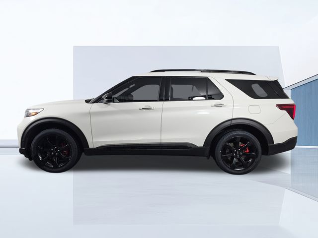2020 Ford Explorer ST photo 2