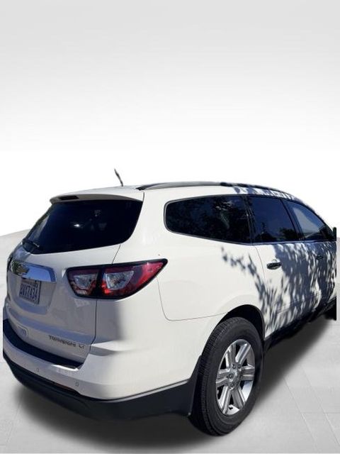 Used 2014 Chevrolet Traverse 2LT with VIN 1GNKRHKD8EJ354354 for sale in Issaquah, WA