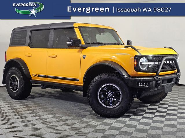 2021 Ford Bronco 4-Door First Edition's photo