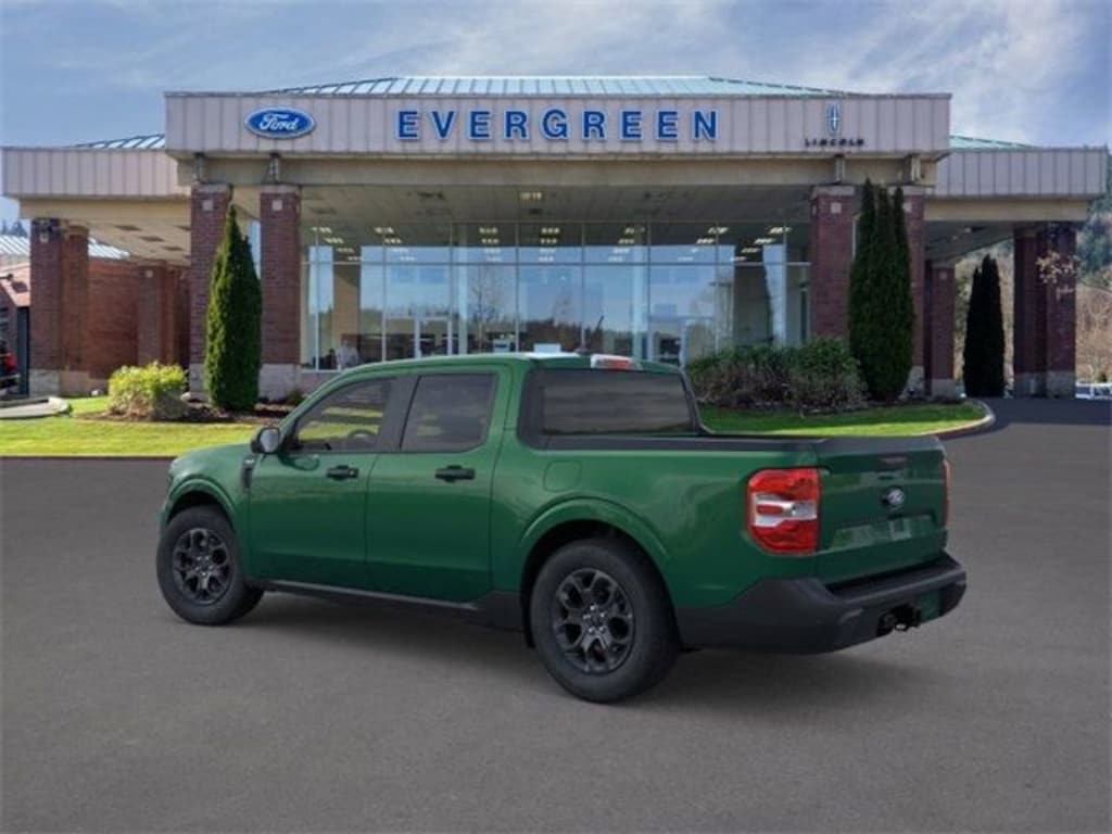 New 2025 Ford Maverick XLT Truck