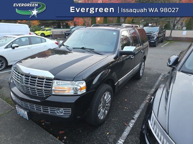 2011 Lincoln Navigator Base