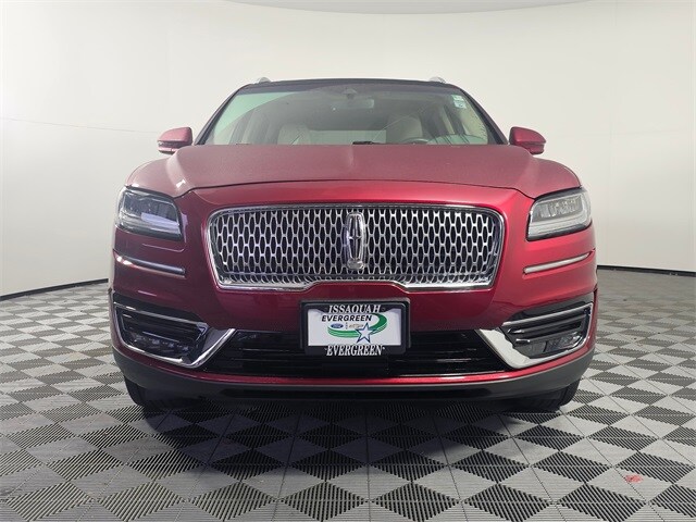 2019 Lincoln Nautilus Select photo 2