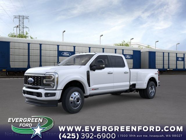 2026 Ford F-450 Platinum 4x4 Crew Cab 8' Box DRW's photo