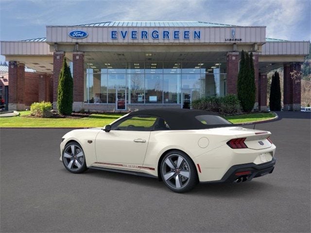 2025 Ford Mustang GT Premium Convertible photo 4