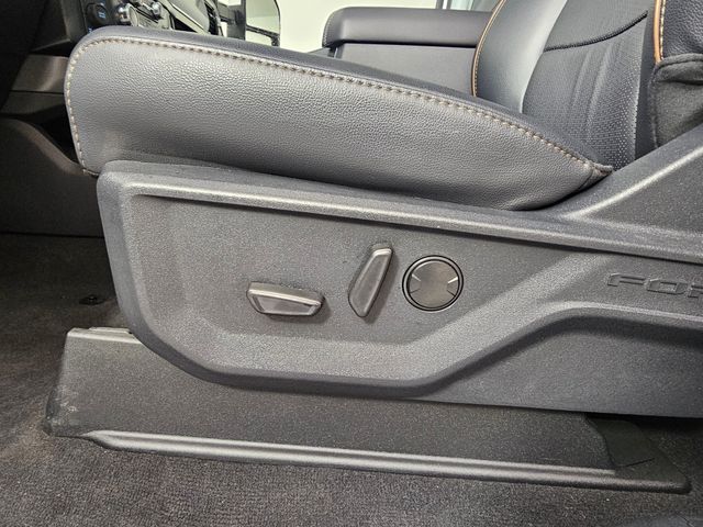 2025 Ford F-350 Super Duty Lariat - Photo 26