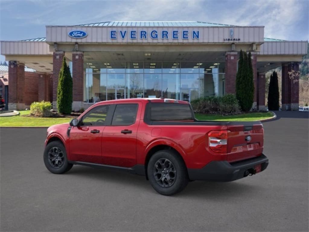 New 2025 Ford Maverick XLT Truck
