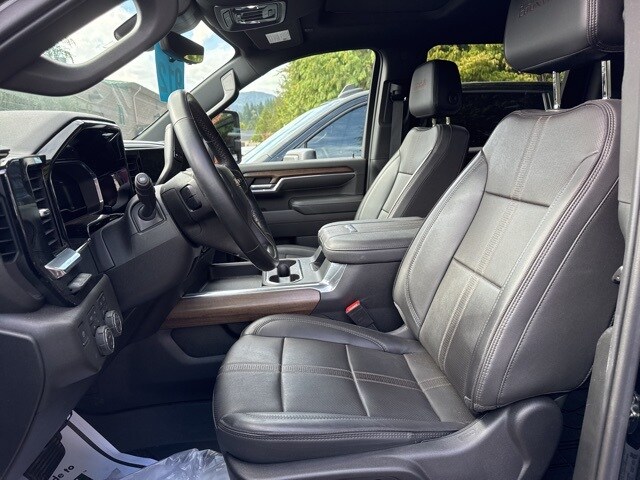 2024 Chevrolet Silverado 2500HD High Country photo 4