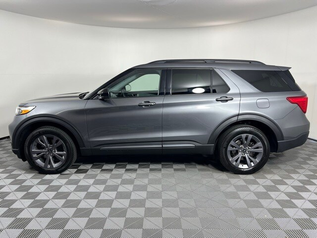 2023 Ford Explorer XLT photo 4