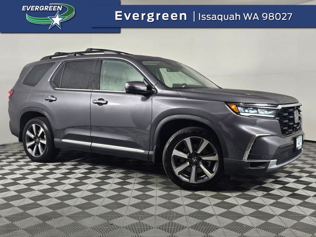 2023 Honda Pilot Elite's photo