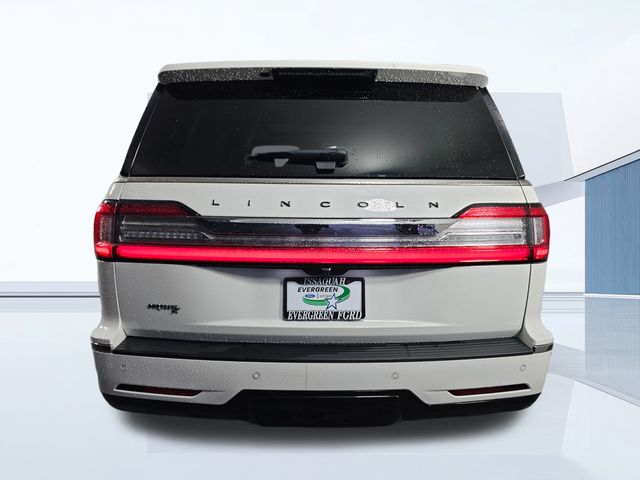 2020 Lincoln Navigator Black Label photo 3