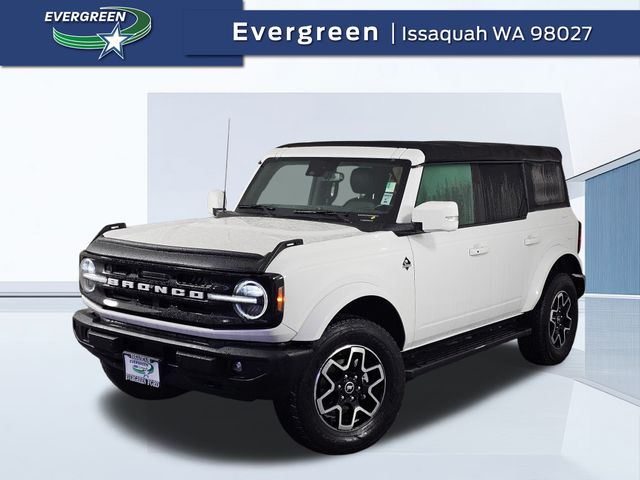 2021 Ford Bronco Outer Banks's photo