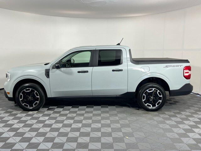 2024 Ford Maverick XL photo 3
