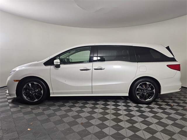 2023 Honda Odyssey Elite photo 4