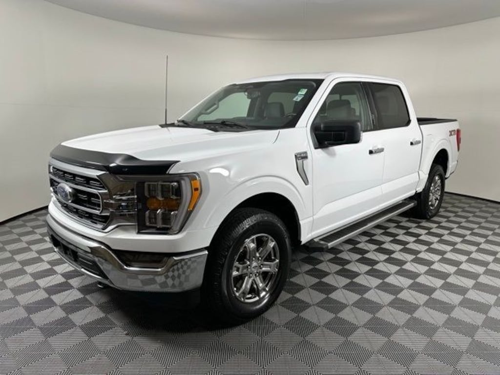Used 2023 Ford F-150 XLT Truck SuperCrew Cab