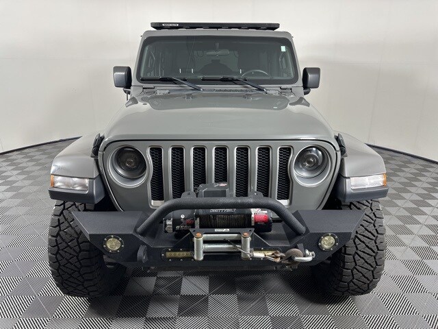 2019 Jeep Wrangler Unlimited Sahara photo 2