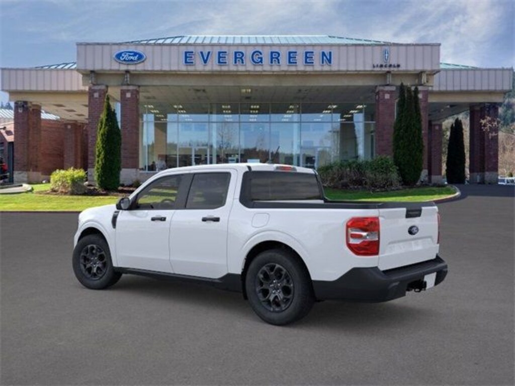 New 2025 Ford Maverick XLT Truck
