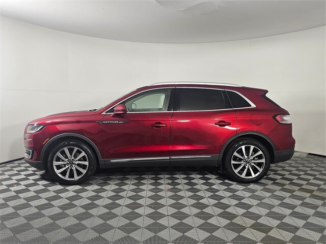 2019 Lincoln Nautilus Select photo 4