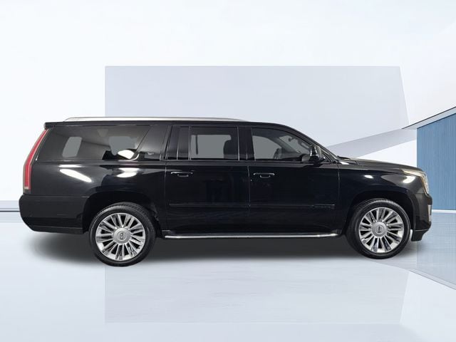 2019 Cadillac Escalade ESV ESV Luxury photo 4