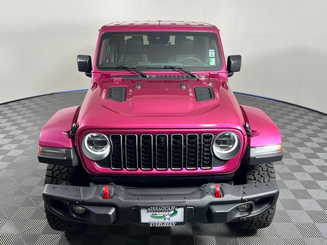 Used 2024 Jeep Gladiator Rubicon X with VIN 1C6JJTBG5RL127794 for sale in Issaquah, WA