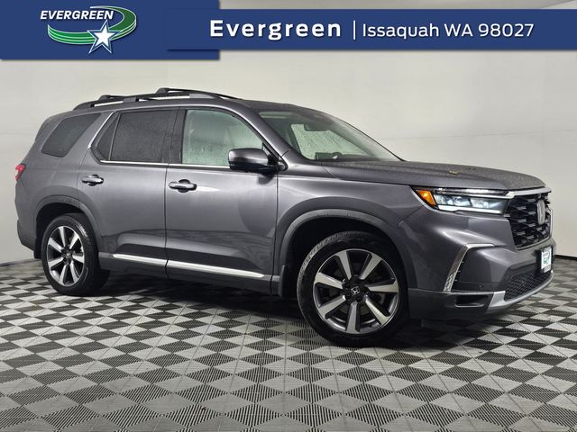 2023 Honda Pilot Elite's photo