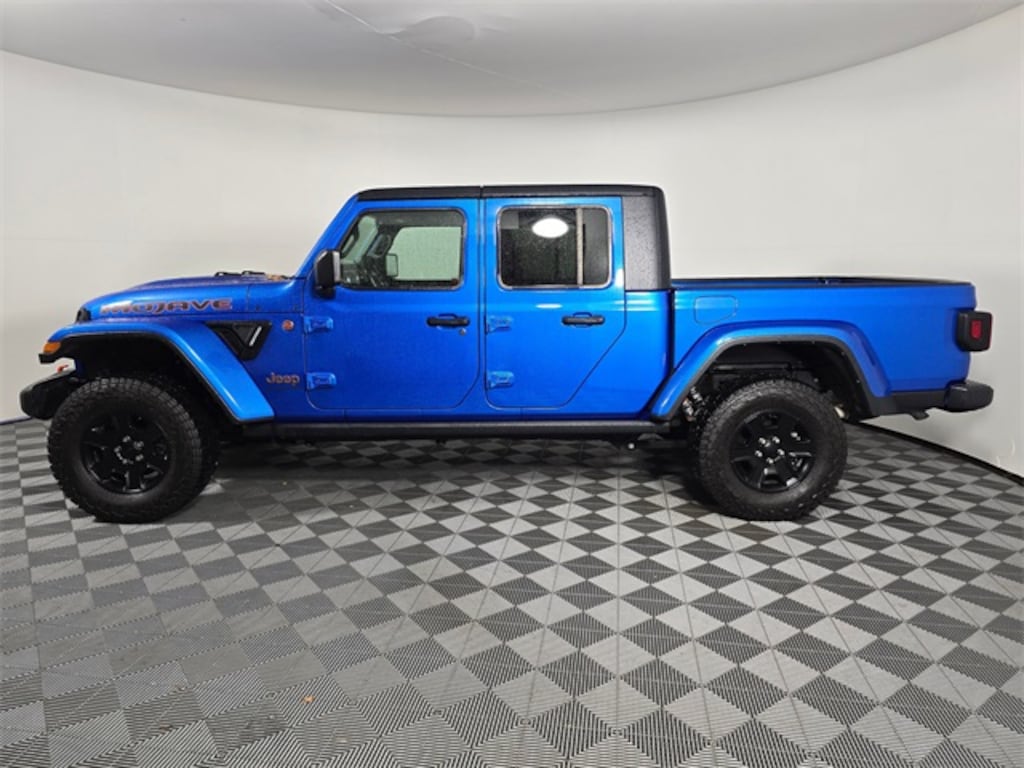 Used 2022 Jeep Gladiator Mojave Truck Crew Cab
