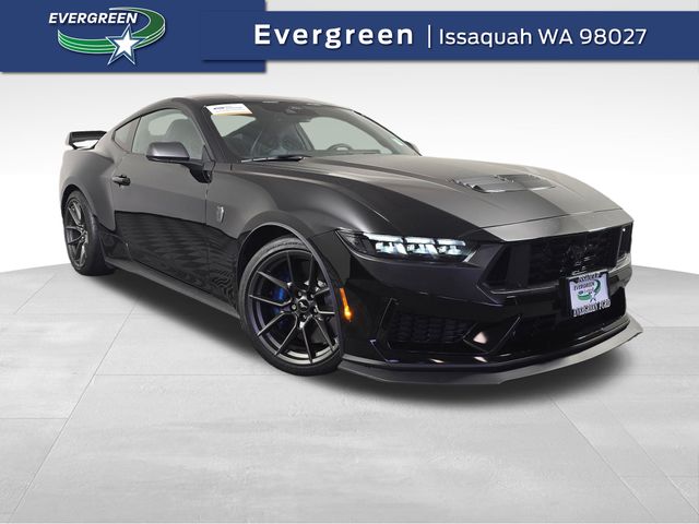 2024 Ford Mustang Dark Horse's photo