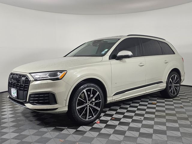 2022 Audi Q7 55 Premium Plus photo 3