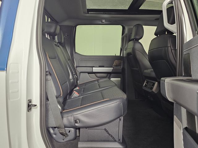 2025 Ford F-350 Super Duty Lariat - Photo 13