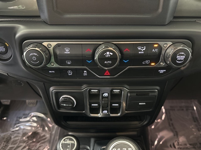 View 30