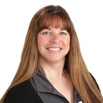 Staff member Monica Milton from ID_1526db0c2376